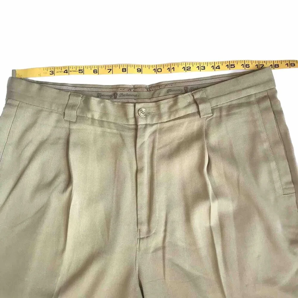 Tommy Bahama Chino Shorts SZ 34 Khaki Beach Resort Golf Casual 100% Silk Preppy